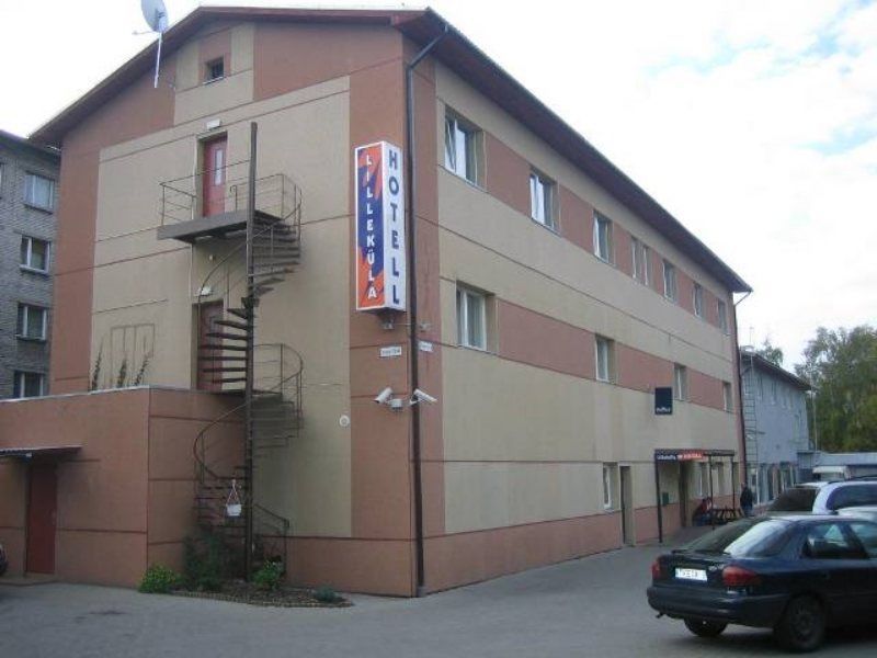 Lillekuela Hotel Таллин Экстерьер фото